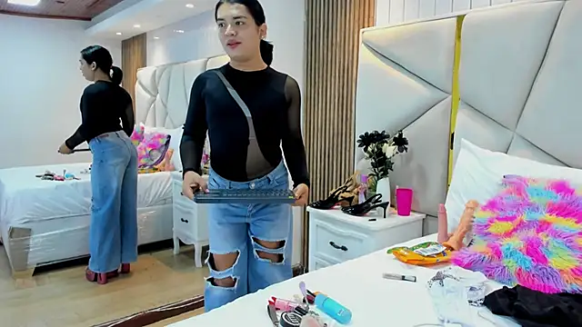 SweetKata  online show from December 2025 11:41:01 AM