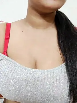 Snapshot of PORI-MONI2025 chatting on November 2025 06:13:01 AM PORI-MONI2025 online show from November 2025 06:13:01 AM