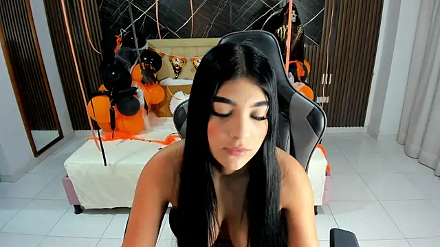 Milu 17 online show from November 2025 10:58:02 AM