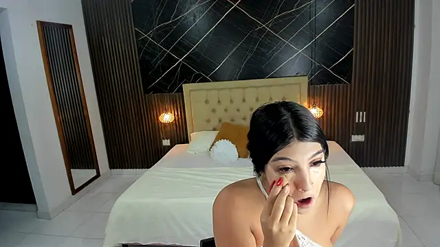 Milu 17 online show from November 2025 10:59:01 AM