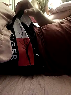 Snapshot of fadadaPutaria chatting on February 2026 03:24:02 AM fadadaPutaria online show from February 2026 03:24:02 AM