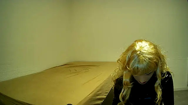 Latex7Pantyhose online show from October 2025 12:10:02 AM