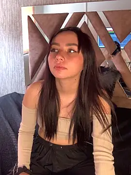 Snapshot of Nexxus_Pink chatting on November 2025 04:46:01 PM Nexxus Pink online show from November 2025 04:46:01 PM