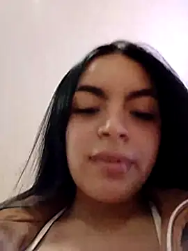 Nuvi jonhs online show from November 2025 09:46:02 PM