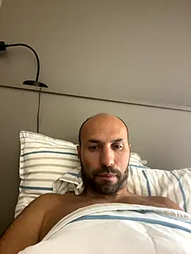 Snapshot of Pedrauto78 chatting on October 2025 10:28:02 PM Pedrauto78 online show from October 2025 10:28:02 PM