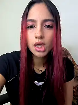 Snapshot of SofiCastro09_ chatting on October 2025 09:27:01 PM SofiCastro09 online show from October 2025 09:27:01 PM