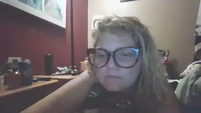 Justcurio777 online show from May 2026 04:20:02 AM