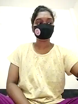 Snapshot of Tushi-10 chatting on June 2026 11:54:01 PM Tushi-10 online show from June 2026 11:54:01 PM