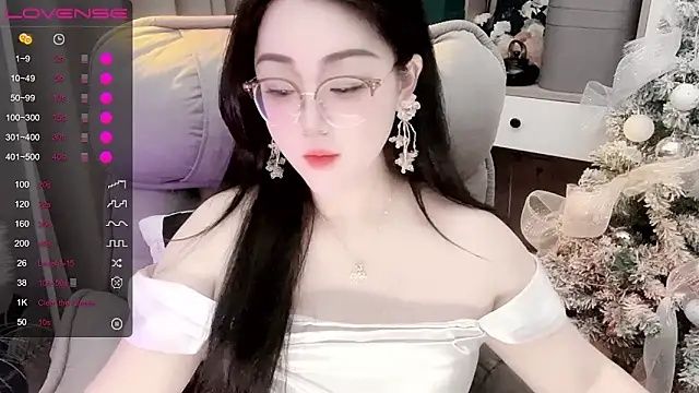 Snapshot of Monica-666888- chatting on November 2025 06:06:02 PM Monica-666888- online show from November 2025 06:06:02 PM