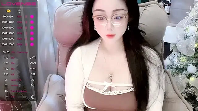 Snapshot of Monica-666888- chatting on December 2025 10:04:01 PM Monica-666888- online show from December 2025 10:04:01 PM