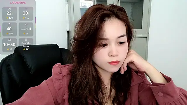 Ella-61 online show from October 2025 03:43:01 AM