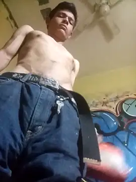 Snapshot of HSexy_Men00 chatting on November 2025 07:19:02 AM HSexy Men00 online show from November 2025 07:19:02 AM