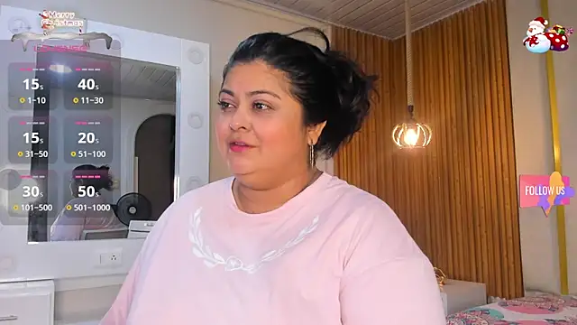 Snapshot of Hanna_curvy_ chatting on December 2025 11:08:02 AM Hanna curvy online show from December 2025 11:08:02 AM