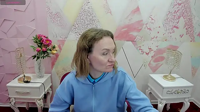 Carra hut online show from October 2025 08:29:01 AM