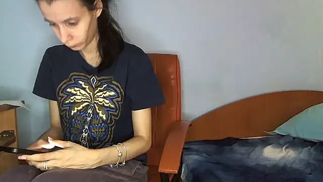 andreea713 online show from March 2026 03:28:02 PM