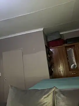 SweetCandy84 online show from November 2025 05:02:02 PM