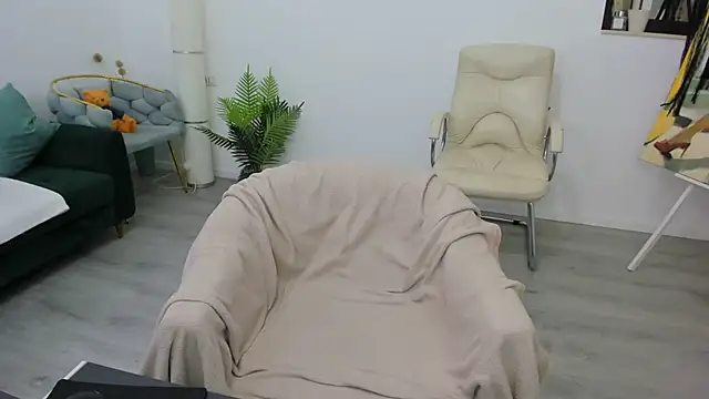 Snapshot of Arya_Anna chatting on November 2025 04:34:01 AM Arya Anna online show from November 2025 04:34:01 AM