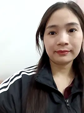 Snapshot of Pig_pig11 chatting on December 2025 12:40:02 AM Pig pig11 online show from December 2025 12:40:02 AM