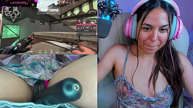 Snapshot of VenusIsLove_ chatting on January 2025 11:32:01 PM VenusIsLove online show from January 2025 11:32:01 PM