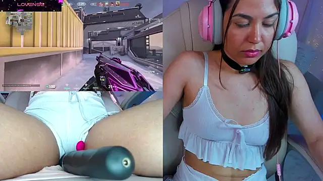 Snapshot of VenusIsLove_ chatting on March 2025 09:40:02 PM VenusIsLove online show from March 2025 09:40:02 PM