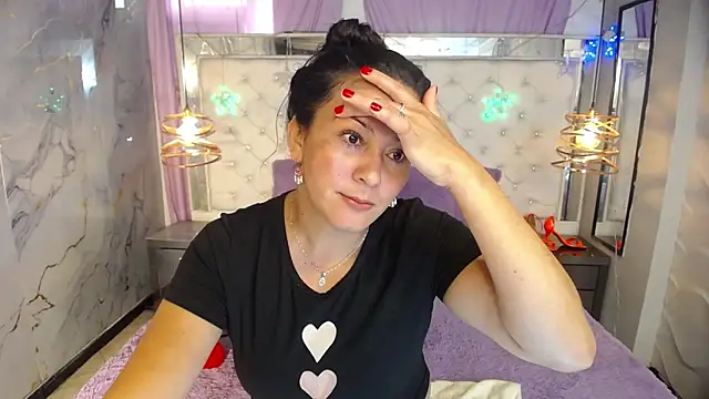 Melissa-roberts online show from December 2025 08:39:02 PM