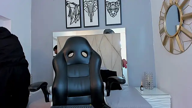 Snapshot of adams_bobby chatting on November 2025 11:34:02 AM adams bobby online show from November 2025 11:34:02 AM