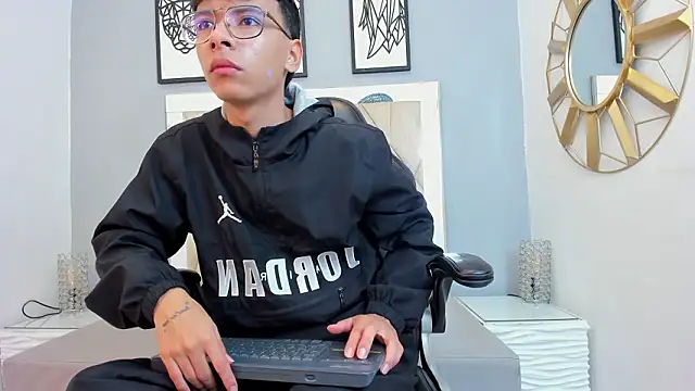 adams bobby online show from March 2026 10:52:01 AM