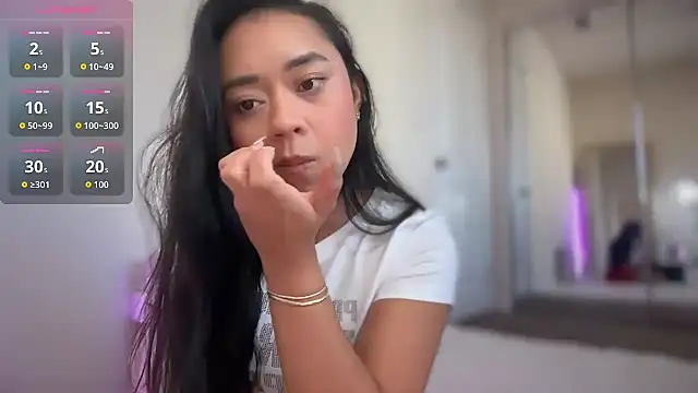 Snapshot of mimibabyxxx chatting on November 2025 07:13:01 PM mimibabyxxx online show from November 2025 07:13:01 PM