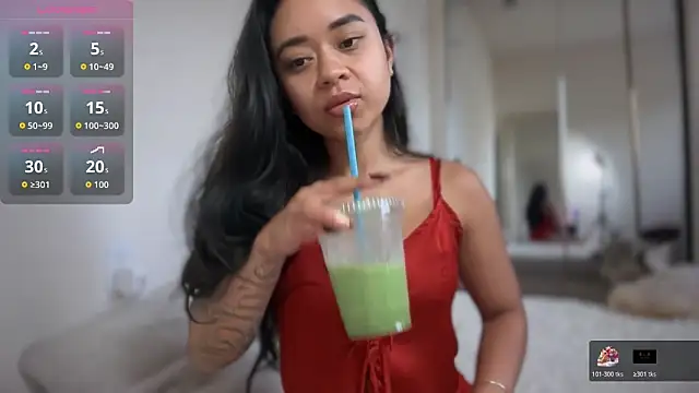 Snapshot of mimibabyxxx chatting on November 2025 07:24:01 PM mimibabyxxx online show from November 2025 07:24:01 PM