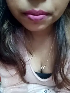 Snapshot of Sujatab250 chatting on December 2025 06:45:01 PM Sujatab250 online show from December 2025 06:45:01 PM