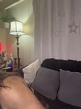 Snapshot of LadyCiaraLux chatting on November 2025 04:22:02 AM LadyCiaraLux online show from November 2025 04:22:02 AM