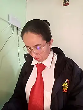 Valentina--1 online show from October 2025 12:06:01 PM