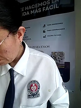 Valentina--1 online show from December 2025 12:11:02 PM