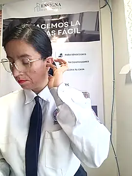 Valentina--1 online show from February 2026 11:58:02 AM