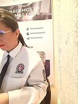 Valentina--1 online show from March 2026 10:09:02 AM