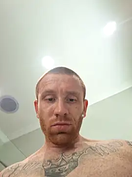 Snapshot of derrik987zzz chatting on October 2025 12:09:01 PM derrik987zzz online show from October 2025 12:09:01 PM