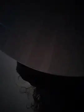 Caroline Jons online show from December 2025 02:25:02 PM