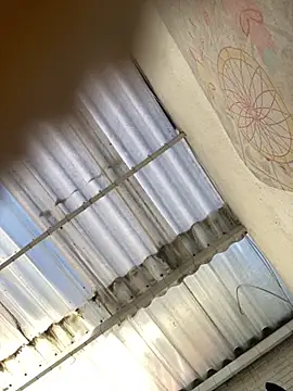 Kloe Novoa online show from November 2025 01:22:04 PM