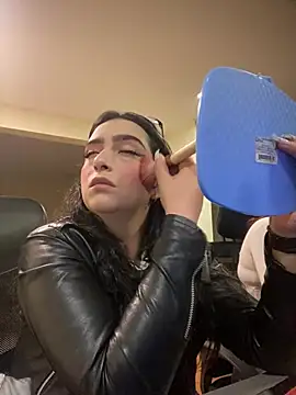 Kloe Novoa online show from March 2026 12:23:01 PM