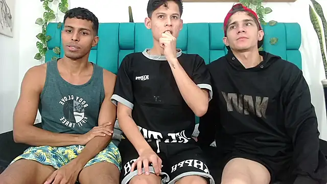 Snapshot of Hot_Boys_Latinos_X chatting on October 2025 12:11:02 AM Hot Boys Latinos X online show from October 2025 12:11:02 AM