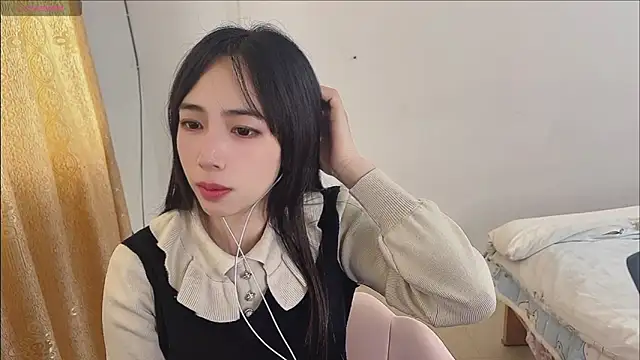 by-Hannah online show from November 2025 05:08:02 AM