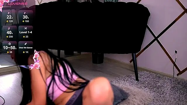 Snapshot of EmmaVayne chatting on November 2025 07:45:02 PM EmmaVayne online show from November 2025 07:45:02 PM