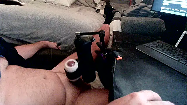 Snapshot of shy2pete chatting on October 2025 07:53:02 PM shy2pete online show from October 2025 07:53:02 PM