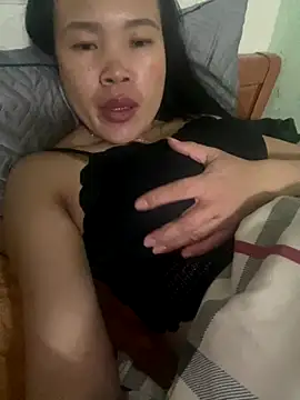 Macy-y online show from November 2025 02:17:02 PM