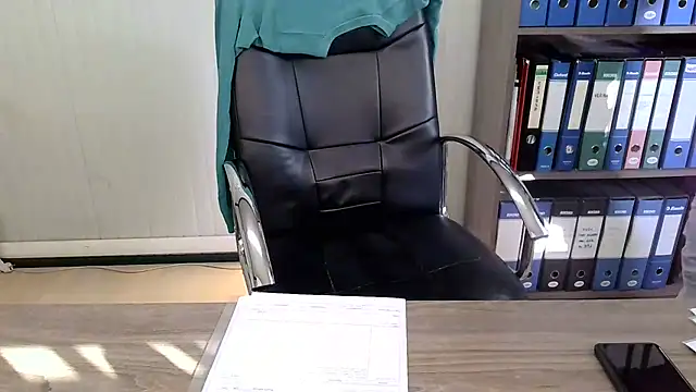 Evasionee online show from November 2025 07:40:01 AM