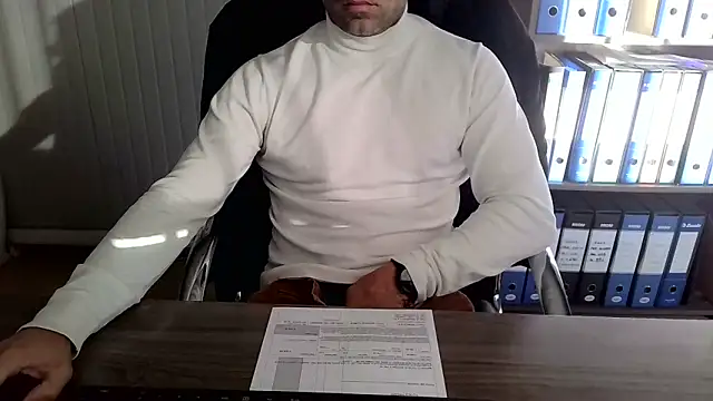 Evasionee online show from December 2025 08:11:01 AM