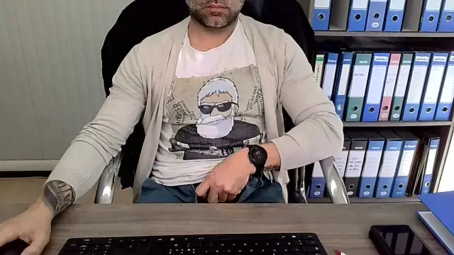 Evasionee online show from March 2026 10:08:01 AM