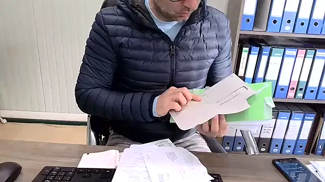 Evasionee online show from March 2026 07:25:01 AM