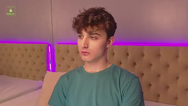 Snapshot of Richard_steele_hot chatting on November 2025 03:22:01 PM Richard steele hot online show from November 2025 03:22:01 PM