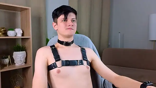 Allert  online show from November 2025 11:59:02 PM